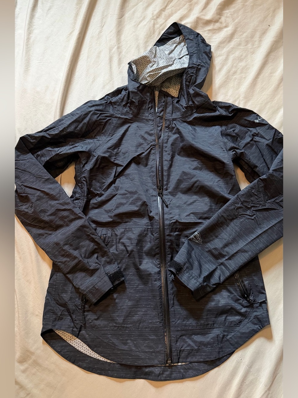 Women’s Hooded Ski Shell Jacket — Black